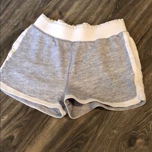 Women’s Lululemon size 10 shorts